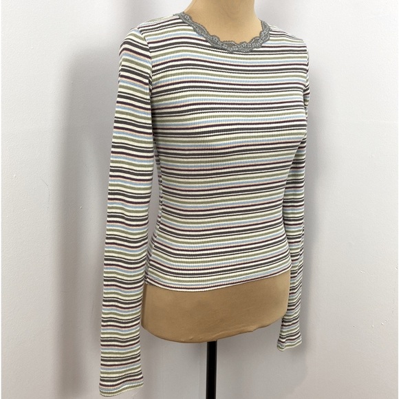 Ivy+Main Cropped Multi Striped Thermal Knit Long Sleeves Lace Neck Shirt Size S - Picture 7 of 10